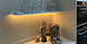 Wandplank wit met verlichting in coffee corner klant by Mies interieur Strrackk 1920 x 990 pxl