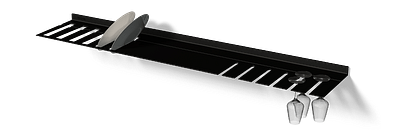 Zwarte wandplank met borden en wijnglazenrek Van Strackk In perspectief 1280x430 pxl