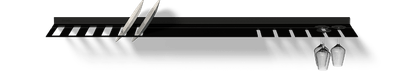 Zwevende wandplank van Strackk Met borden en wijnglazenrek In zwart Bovenaanzicht 1280x230 pxl