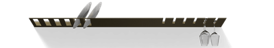 Gouden wandplank met borden en wijnglazenrek Van Strackk Onderaanzicht 1280x230 pxl